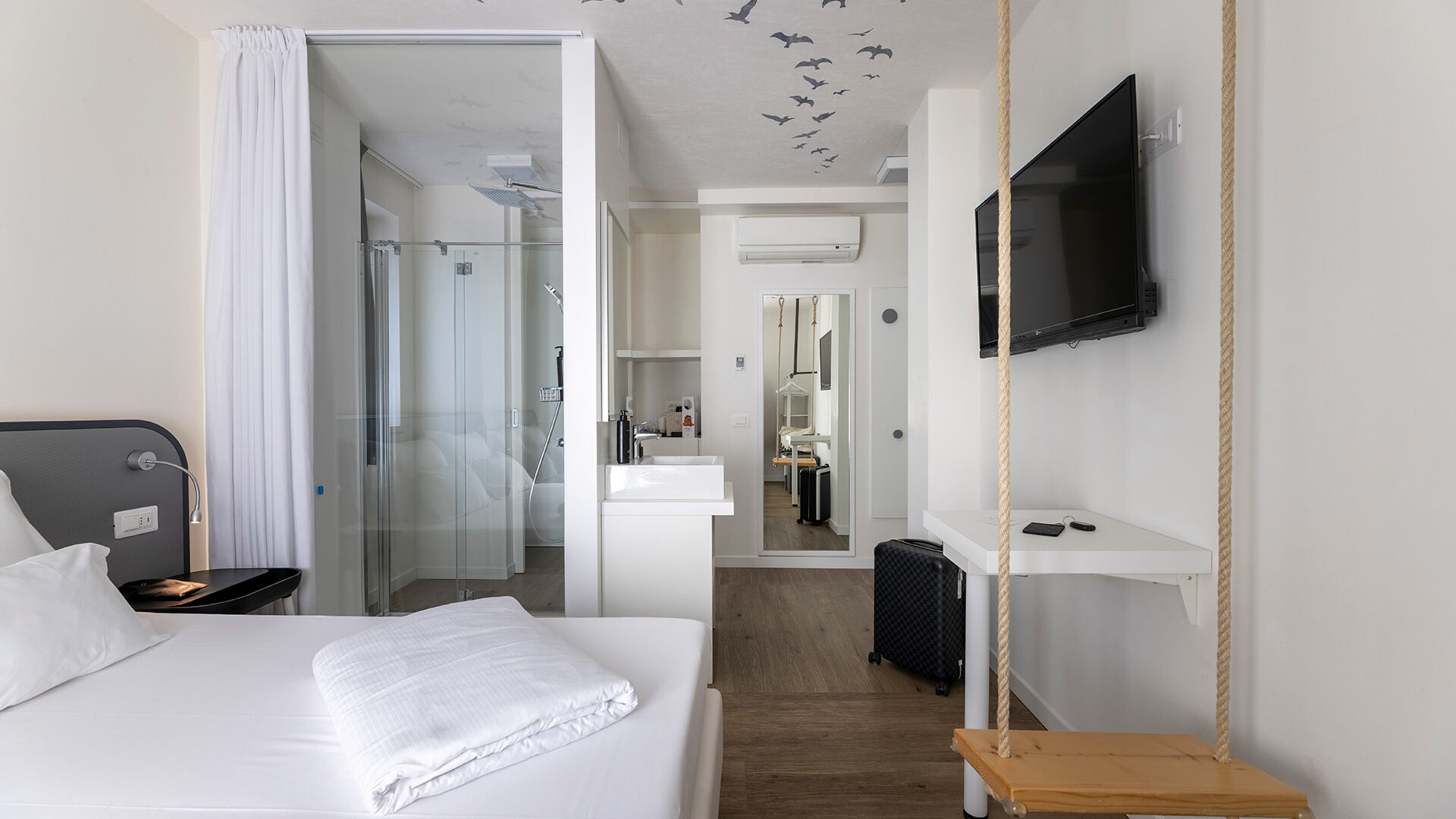 hihotels-torbole-camera-doppia-standard-n-1 hihotels-torbole-camera-doppia-standard-n-1